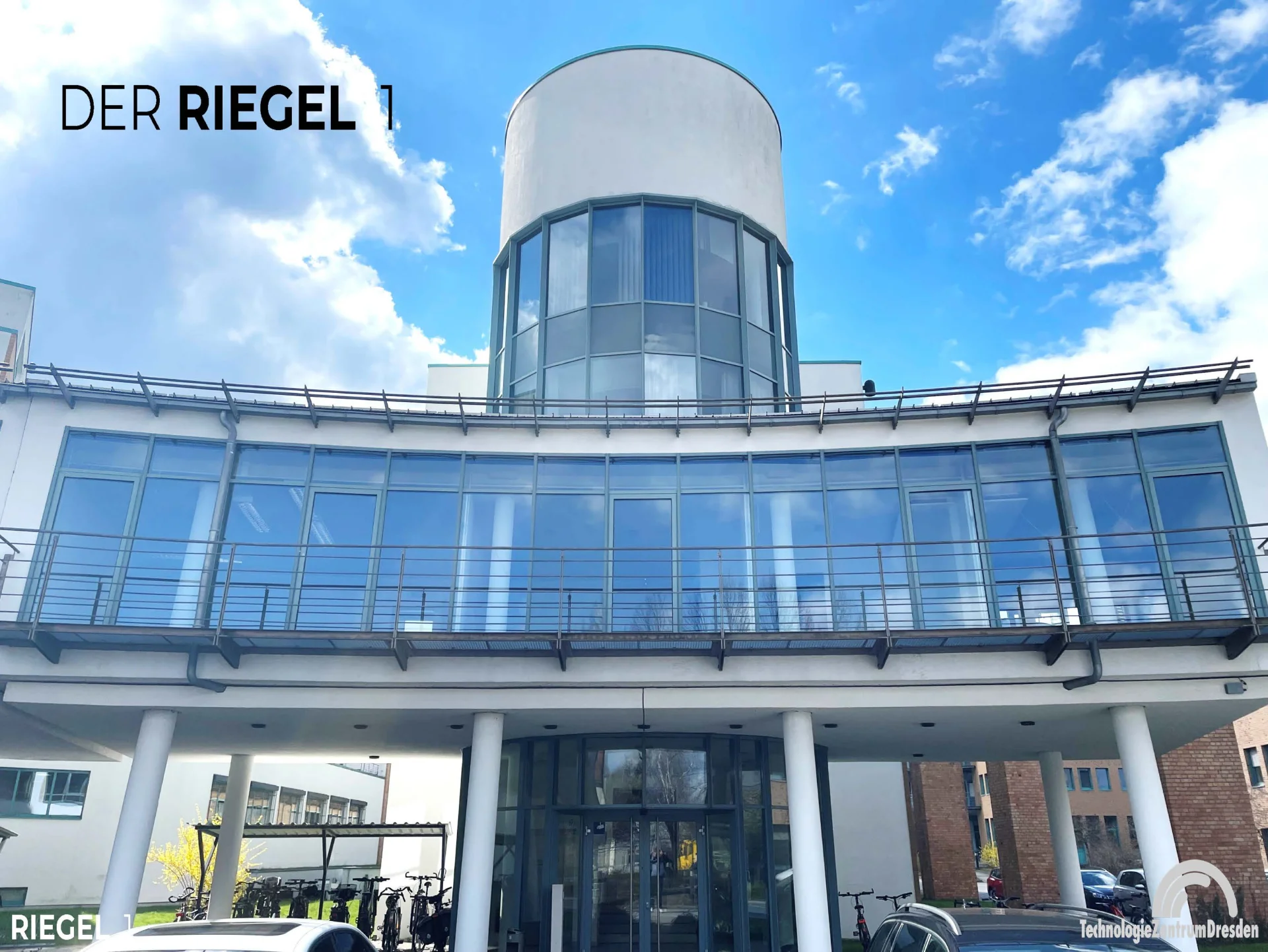 Glasfront & Komfort: lichtdurchflutet & klimatisiert - Büros & Werkstätten mit eigenem Zugang in bester Lage