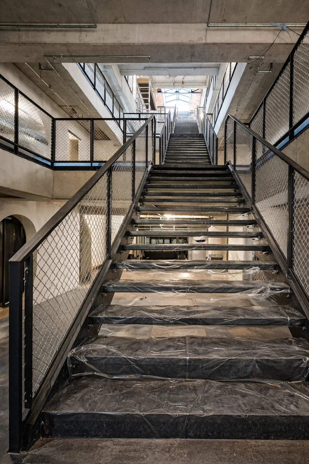 Mietflächen auf dem Areal Kraftwerk Mitte -Schaltanlage 30-