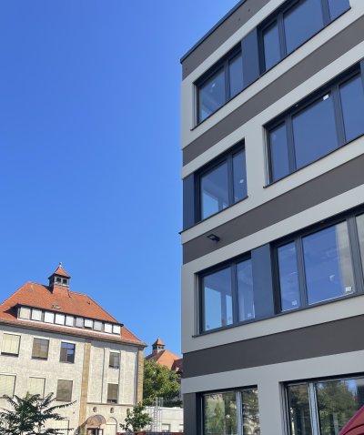 Erweiterung des BioInnovationsZentrums Dresden -BioZ 2-: Moderner Neubau für flexible Labor- und Büroflächen in direkter Uniklinik-Nähe