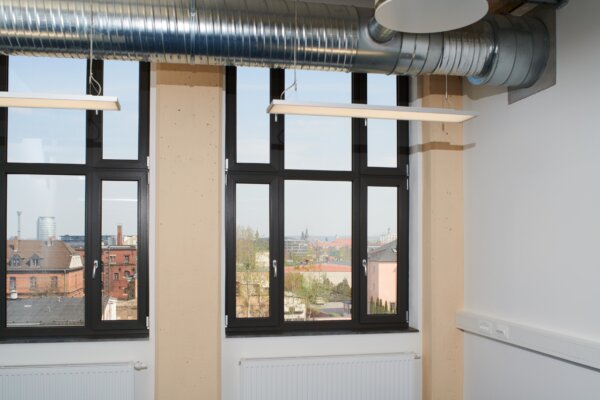 Büro-Etage mit ca. 1.200 m² zur sofortigen Vermietung