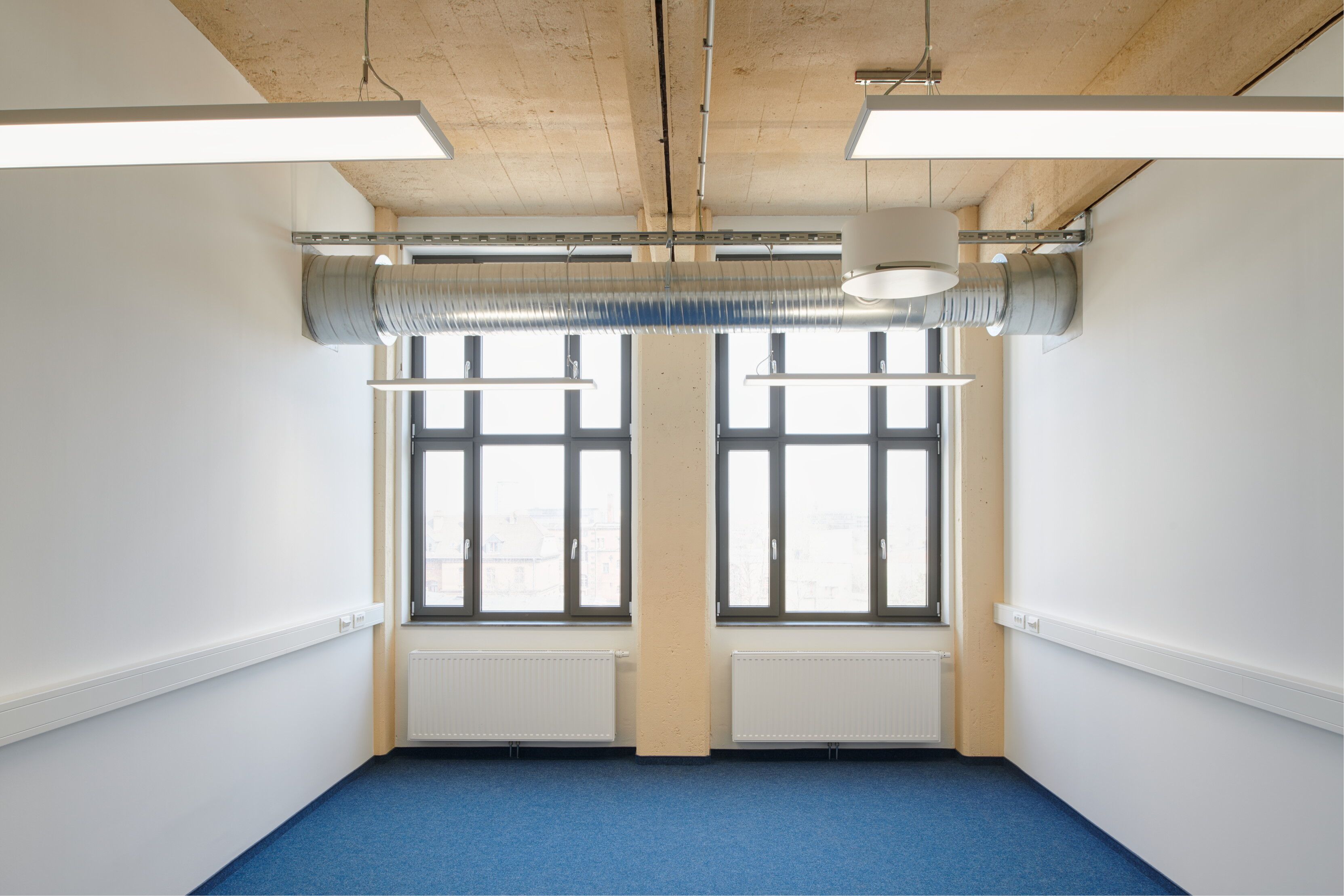 Büro-Etage mit ca. 1.200 m² zur sofortigen Vermietung